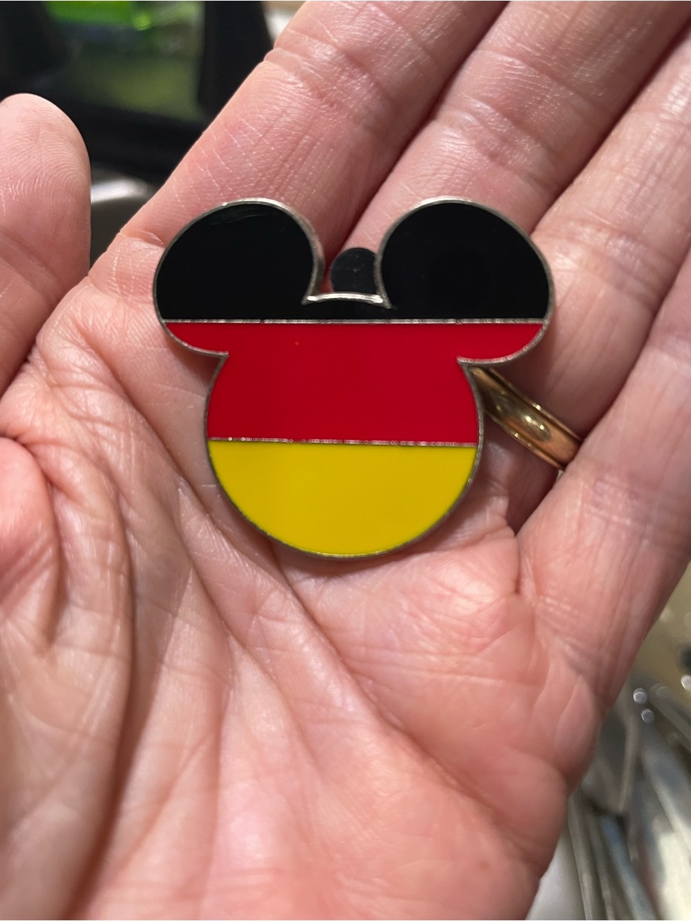 Disney EPCOT World Showcase Germany Mickey Head Trading Pin 2008